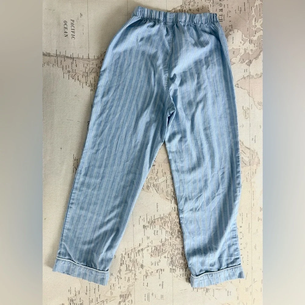 Gap 100% Recycled Striped PJ Set | Size 8 Unisex Color Blue stripe